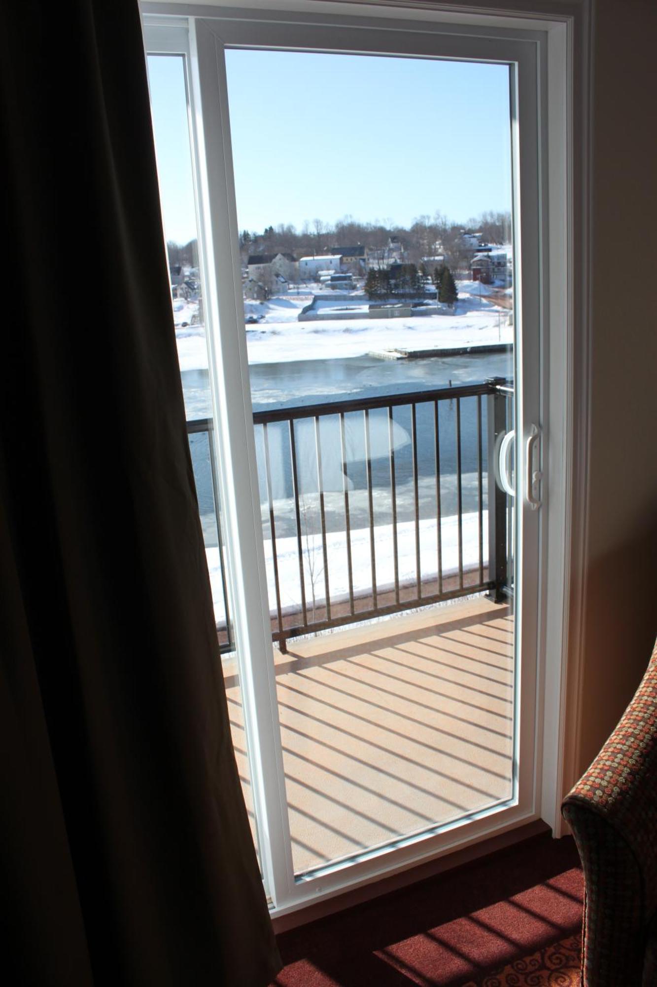 Lanes Riverhouse Inn & Cottages Montague Kamer foto