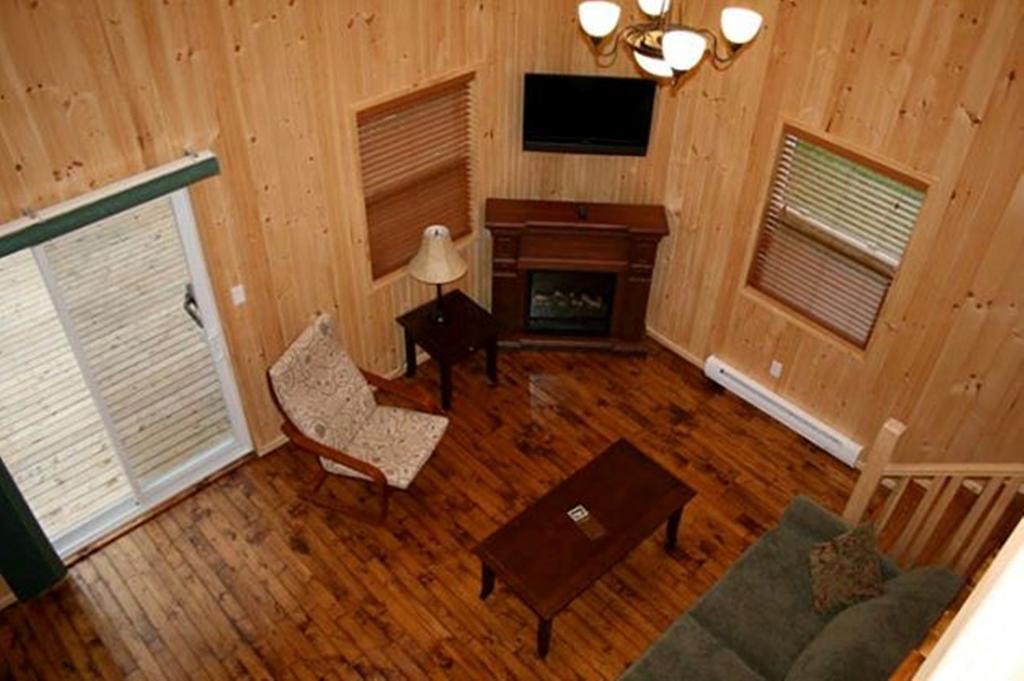 Lanes Riverhouse Inn & Cottages Montague Kamer foto